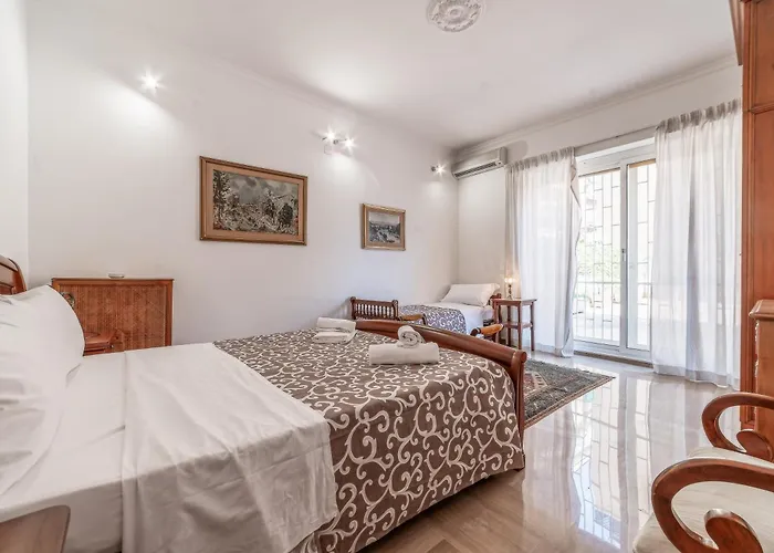 Garden Terrace - Metro Furio Camillo Apartament *